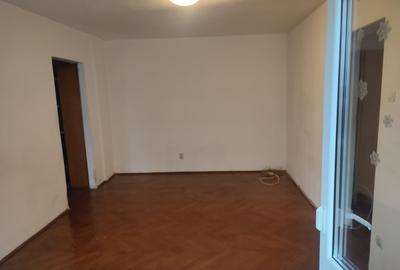 Apartament semidecomandat în Universitate - 5