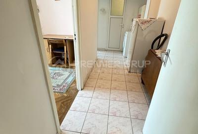 Etaj intermediar! Apartament 3 camere, Podu Ros, 70mp, CT, AC - 12