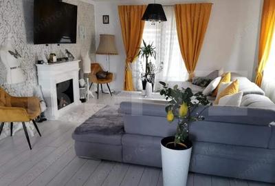 Casă cu Teren 400 Mp în Central