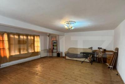 Casa cu Teren Generos intr-o Zona Premium Ideala pen - 2