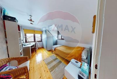 Casă cu 5 camere cu Teren 450 Mp în Calea Poplăcii - 6