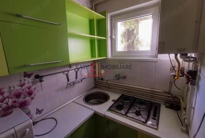 Apartament 3 camere, semicentral, zona Poli 2, Targu Mures - 1
