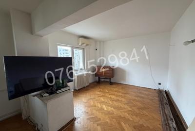 Apartament cu 4 camere decomandat în Moșilor - 8
