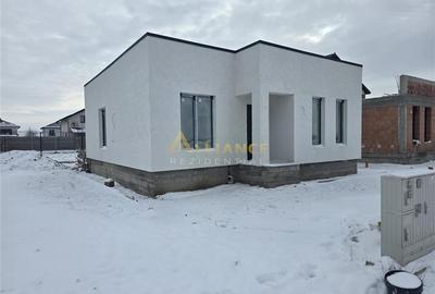 Casă cu 4 camere cu Teren 307 Mp în Berceni - 2