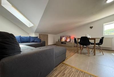 Apartament cu 4 camere semidecomandat în Florești - 3