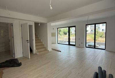 Duplex cu 4 camere cu Canalizare în Theodor Pallady - 2