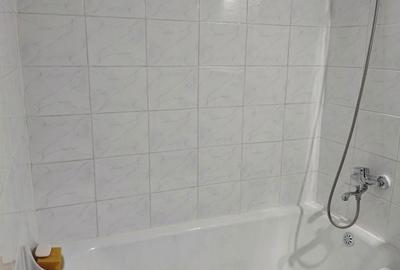 Garsonieră decomandată în Central - 7