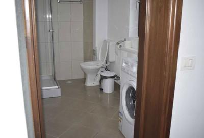 Casă cu 4 camere cu Teren 600 Mp în Central - 3