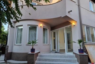 Belvedere-Regie vila impresionanta pentru birouri,firme, resedinta