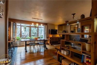 Casă cu 4 camere cu Teren 880 Mp în Central - 2