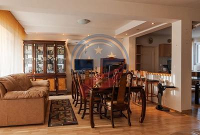 Vila superba cu cinci camere zona centrala - 11