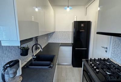 Apartament cu 2 camere decomandat în Titan - 3