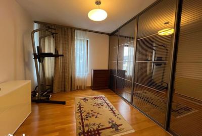Apartament cu 5 camere în Hașdeu - 10