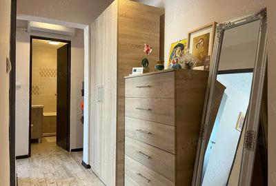 Apartament spa?ios 3 camere + 2 balcoane, zona turnuri Pacii Etaj 9 din 10 - 4