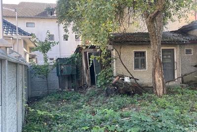 Casă cu Teren 190 Mp în Traian