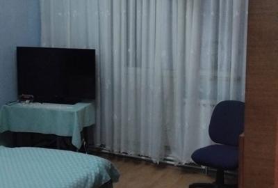 Apartament cu 3 camere semidecomandat în Soarelui - 7