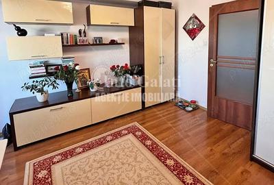 Apartament cu 3 camere decomandat în Central - 12