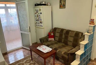 Apartament cu 3 camere decomandat în Central - 4