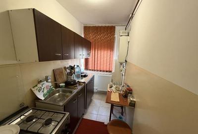Apartament 3 camere zona KM 4-5 - 5