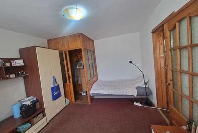 Inchiriez garsoniera Take Ionescu,Medicina - 1