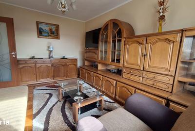 Apartament cu 2 camere decomandat în UTA