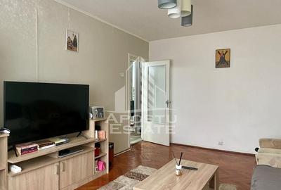 Apartament 2 camere, decomandat, zona Intim - Banu Maracine - 3