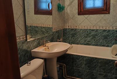 Apartament cu 4 camere decomandat în Micro 3 - 9