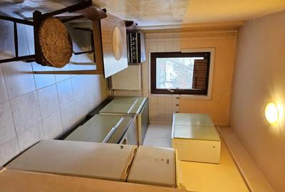 Garsonieră decomandată în Lidia - 3