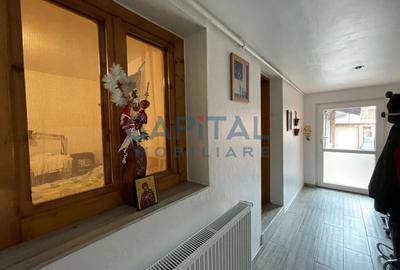 Casa superba din caramida arsa in zona Stavila - 11