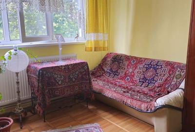 De vanzare apartament 3 camere decomandate - Tiglina 1, Str. Saturn - 8