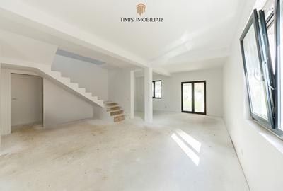 Direct Proprietar - Casa superba cu 4 dormitoare & 3bai - Teren 344 mp - 17