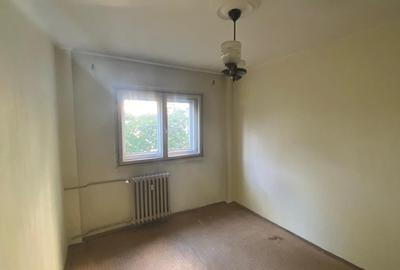 Apartament cu 3 camere decomandat în Tineretului - 10