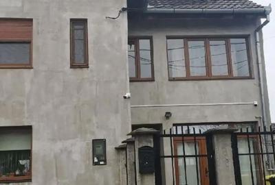 Casă cu 6 camere cu Teren 1050 Mp în Lugoj - 2