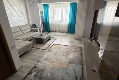 Apartament cu 3 camere decomandat, mobilat în Inel II
