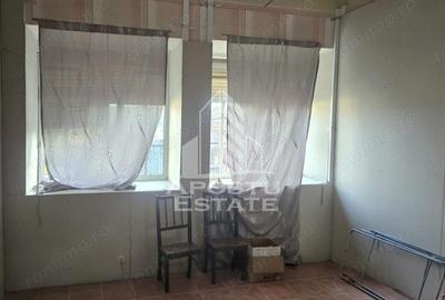 Casă cu Teren 1440 Mp în Central