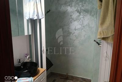 Apartament 4 camere în zona BLOCUL SPRAY - 2