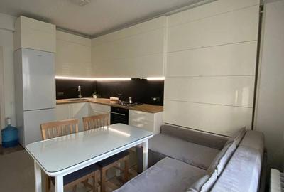 Garsonieră decomandată în Central