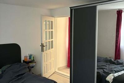 Casă cu 4 camere cu Teren 90 Mp în Central