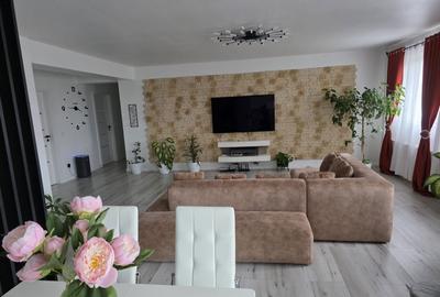 Apartament cu 4 camere decomandat în Malul Mureșului - 1