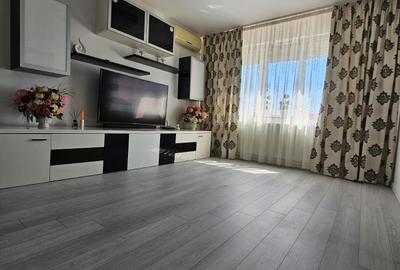 Apartament cu 3 camere semidecomandat în Titan - 2