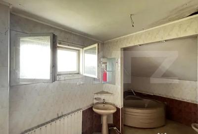 Casă cu 7 camere cu Teren 567 Mp în Lazuri - 11