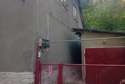 Casă cu 2 camere în Central