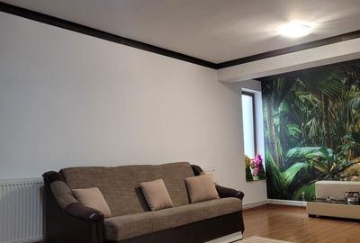 Casă individuală cu 5 camere cu Canalizare în Km 5 - 39