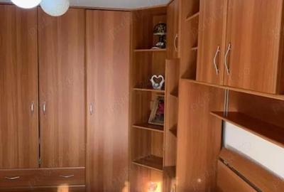 Apartament cu 3 camere semidecomandat în Lugoj - 1