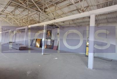 Spațiu industrial, de 650 mp, în Est - 2