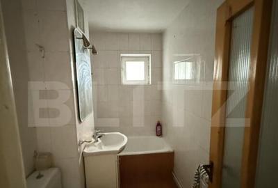 Apartament cu 3 camere, decomandat, zona George Enescu - 4