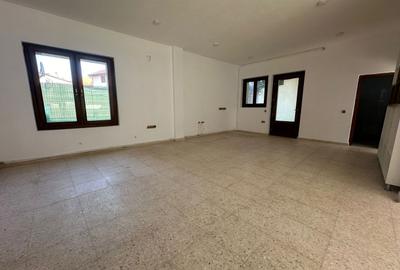 Birou, de 76 mp, în Central - 6