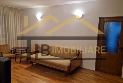 Apartament cu 3 camere semidecomandat în Cornișa - 1
