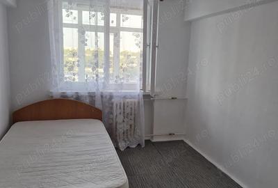 Inchiriez ap 3 camere decomandat - 2