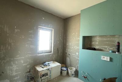 Duplex cu 4 camere cu Canalizare în Moșnița Nouă - 9